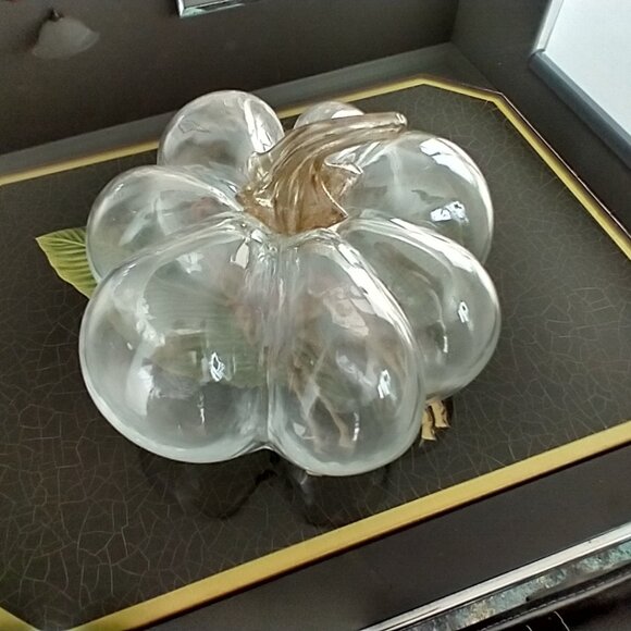 7" x 6" Clear Glass Pumpkin Table Decor - Picture 2 of 4